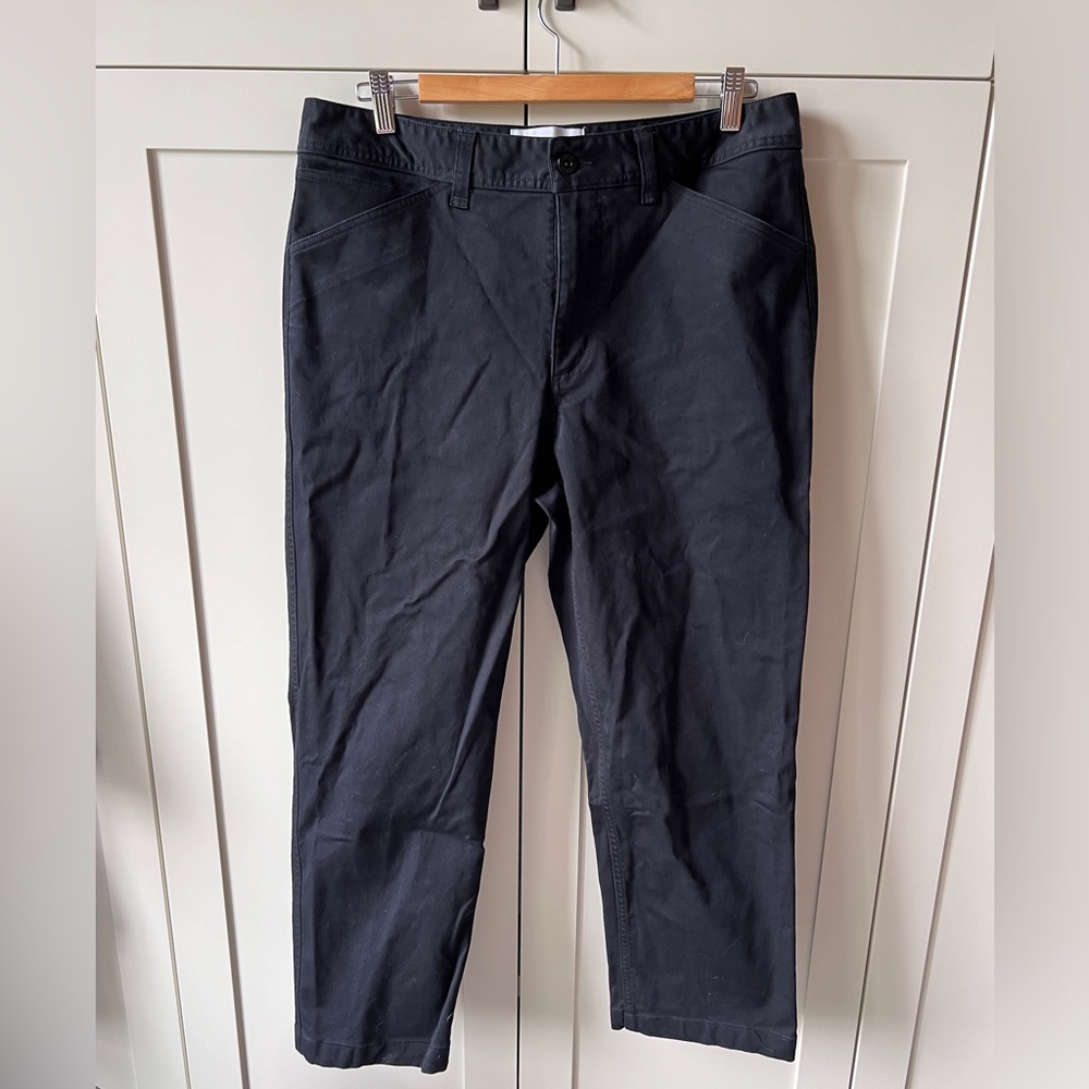 NIKE SB black skateboard chinos. NWOT sz34
